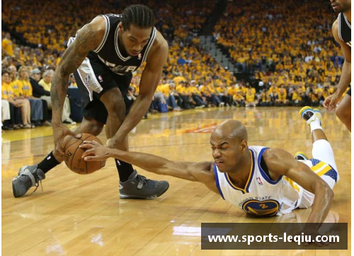 《NBA赛季激战正酣 凤凰网独家解析球队战术与球员表现》